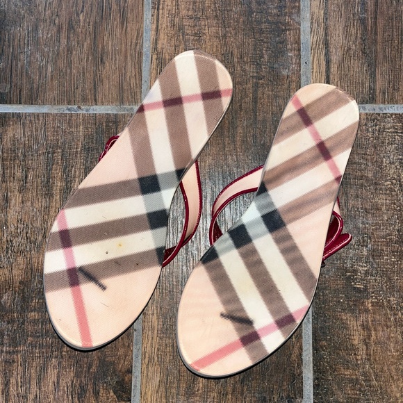 Burberry Sandals Women Size 41 Red US size 10.5 - Picture 3 of 12
